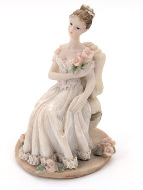 Vintage Porcelain Sitting Bride Victorian Figurine Wedding Day Dress Flowers